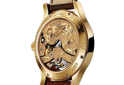 شوبارد تطلق ساعة L.U.C Tourbillon Dragon المحدودة ب 8 ساعات